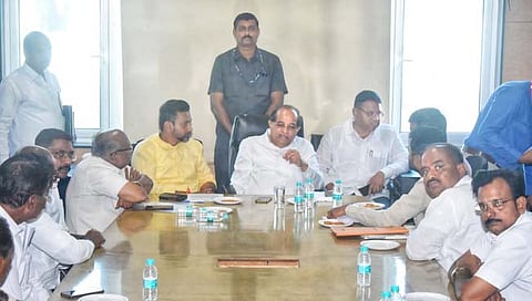 कोल्हापूर : कबनूर येथील जमिनी वर्ग १ करण्याचा निर्णय पुन्हा लांबणीवर