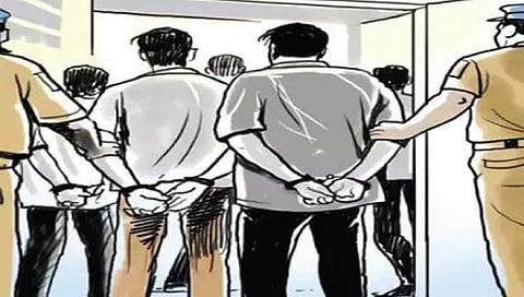 नाशिक : गावठी कट्टा विक्रीस आलेल्या दोघांना अटक