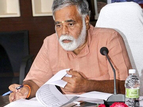 Kasab Remark Row | शिक्षकानं विद्यार्थ्याला ‘कसाब’ म्हटल्यावर वाद, कर्नाटकच्या शिक्षणमंत्र्यांनी काय म्हटलं पाहा?