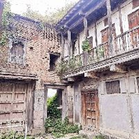 शिक्रापूर : चंद्रचूड कुटुंबाचा कनेरसरकरांना सार्थ अभिमान