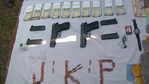 Jammu and Kashmir : जम्मू-काश्मीरमध्ये सीलबंद पॅकेटमध्ये आढळल्या संशास्पद गोष्टी; घातपात घडवण्याचा पाकचा कट?