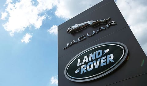Jaguar Land Rover | मेटा, ट्विटरनं काढून टाकलेल्यांच्या मदतीला धावली टाटाची जग्वार लँड रोव्हर, ८०० पदांच्या भरतीची घोषणा