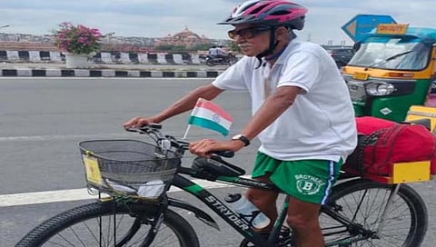 Cycle Journey From Kashmir To Kanyakumari : ७३ वर्षीय पद्मश्री डॉ. किरण सेठ यांची काश्मीर ते कन्याकुमारी सायकल यात्रा