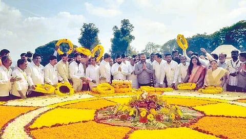हिंमत असेल तर सरकार पाडून दाखवा : मुख्यमंत्री शिंदेंचे उद्धव ठाकरेंसह विरोधकांना दिले आव्हान