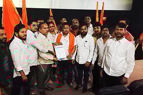 पिंपरी : ‘हर हर महादेव’बाबत ‘संभाजी ब्रिगेड’ची आक्रमक भूमिका, सिनेमाचा शो पाडला बंद