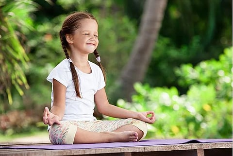 Child Mental Health : तुमच्या मुलांचा मूड सारखा बदलतोय; ‘युनिसेफ’ने सुचवलेला ‘हा’ उपाय करुन पाहा…