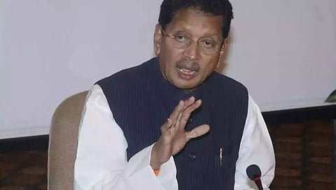 कोल्हापू : सत्तार गमतीने बोलतात, किती गंभीर घ्यायचे : पालकमंत्री दीपक केसरकर