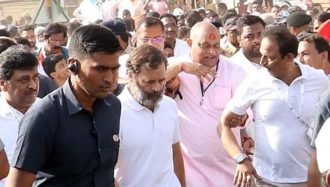 नांदेड : नायगावात ‘भारत जोडो यात्रे’चे माजी आ. वसंतराव चव्हाण यांच्याकडून स्वागत