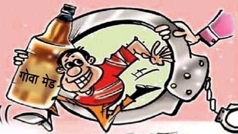 कोल्हापूर : दारू तस्करांचे यंत्रणांना ‘ओपन चॅलेंज; थर्टी फर्स्टच्या तोंडावर रोज कोट्यवधीची उलाढाल