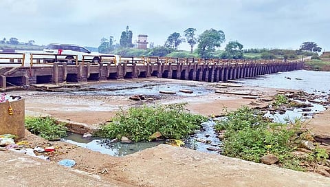 कोल्हापूर : पंचगंगा नदीत थेट गटारींचे पाणी