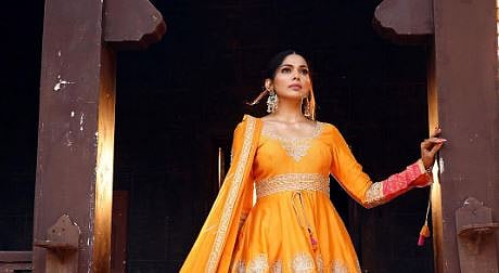 Pooja Sawant : नजर लागेल, एवढा पण नट्टापट्टा करू नकोस… (video)