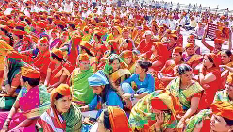 ‘मराठा’ आवाजाने दणाणली सुवर्णसौध; हजारो समाजबांधवांचा सरकारवर दबावाचा निर्धार