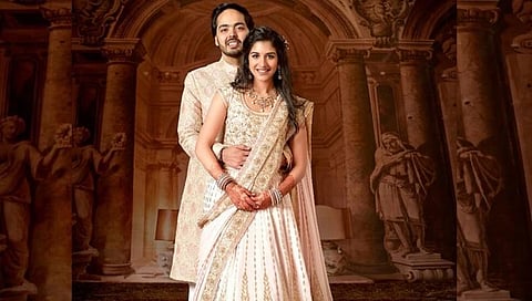 Anant Ambani-Radhika Merchant engagement : मुकेश अंबानींच्या लहान मुलाचा झाला साखरपुडा!
