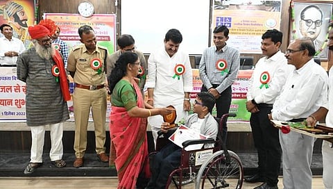 यवतमाळ जिल्ह्यात महाराष्ट्रातील पहिला दिव्यांग सहाय्य डिजिटल कक्ष सुरु