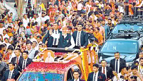 पंतप्रधान नरेंद्र मोदी यांचा 50 कि.मी.चा विक्रमी रोड शो