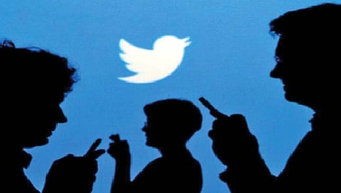 Live tweeting feature