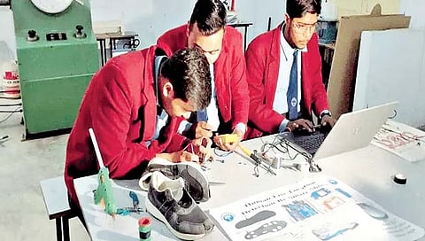 स्मार्ट बूट सांगेल नेमके लोकेशन