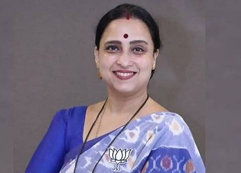 अर्थाचा अनर्थ करणाऱ्यांनी वेळीच स्वतःला सुधारावे : चित्रा वाघ यांचा पलटवार