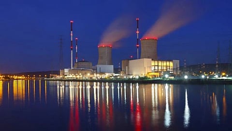 Clean Energy : भविष्यात पेट्रोल-डिझेल गॅसची उरणार नाही गरज? न्यूक्लिअर फ्यूजनचा प्रयोग यशस्वी…