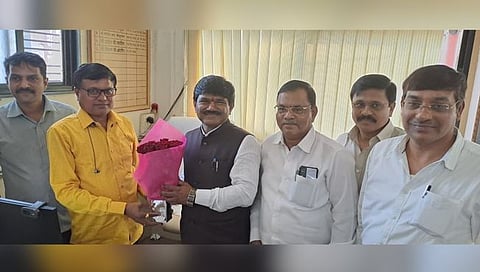 नासाका न्यूज निफाड,www.pudhari.news