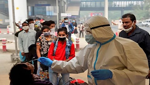 Covid 19 : विदेशातून येणाऱ्या प्रवाशांची नागपूर विमानतळावर कोरोना चाचणी; मनपा आयुक्तांचे निर्देश