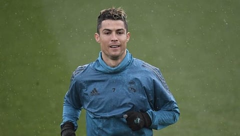 Cristiano Ronaldo : रोनाल्डोने गाठले रिअल मद्रिदचे मैदान! क्लबशी करार झाल्याची चर्चा