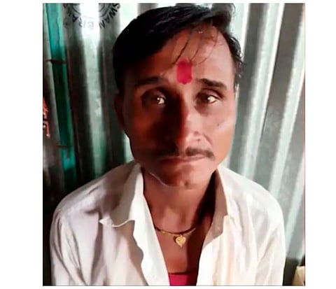 घरात आनंदाचं वातावरण असताना आली वाईट बातमी, सुनेच्या डोहाळे जेवणाला जाणाऱ्या सासऱ्याचा अपघाती मृत्यू