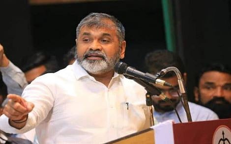 मंचर : आमदारांचे लाड पुरवण्यासाठी सरकारकडे वेळ : माजी मंत्री सचिन अहिर यांची खोचक टीका