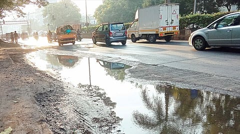 गणेशमळा चौकालगत सांडपाणी रस्त्यावर