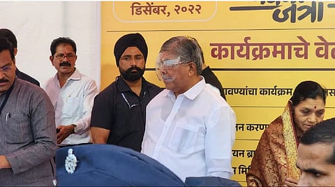 चंद्रकांत पाटील झाले सावध, पुन्हा शाईफेकीची धमकी आल्यानं पवना थडी जत्रेमध्ये फेसशिल्ड लावून हजेरी