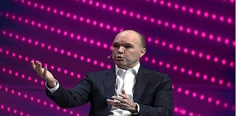 आर्थिक संकट गडद! Vodafone चे सीईओ निक रीड यांचा राजीनामा