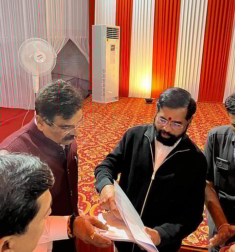 पुणे: ‘महिंद्रा’साठी शिवतारेंची नागपुरात ‘फिल्डिंग’; पुरंदर, भोर किंवा दौंडमध्ये प्रकल्पाची मागणी