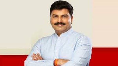 मुंबईतील रेल्वे स्थानकांची नावे बदलण्याचा केंद्राकडे प्रस्ताव : खासदार राहुल शेवाळे