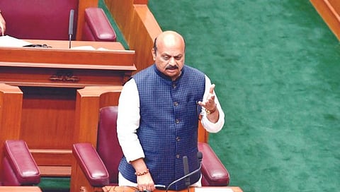 कर्नाटकची इंचही जमीन कुणाला देणार नाही : कन्नडिगांच्या संरक्षणाचा ठराव मंजूर