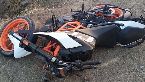 नांदेड : वाई बाजार येथे नीलगायीची दुचाकीला धडक; दुचाकीस्वारासह नीलगायीचा जागीच मृत्यू