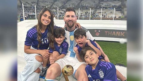 Messi’s wife : विश्वविजेत्या मेस्सीच्या पत्नीची भावूक पोस्ट, ‘तू आम्हाला शिकवलंस…’