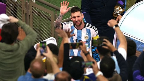 Messi Retirement : ‘मी निवृत्त होतोय’, मेस्सीच्या घोषणेनंतर चाहत्यांना धक्का!