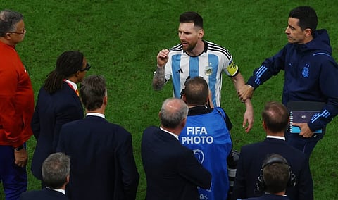 FIFA Ban Messi : फिफा मेस्सीवर बंदी घालण्याच्या तयारीत! नेदरलँड्सविरुद्धचा राडा भोवणार