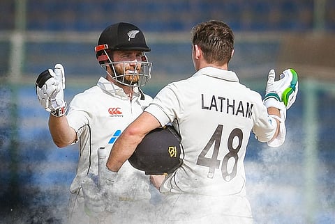 PAKvsNZ Test : न्यूझीलंडची पाकिस्तानवर आघाडी, लॅथम-विल्यमसनची शतकी खेळी