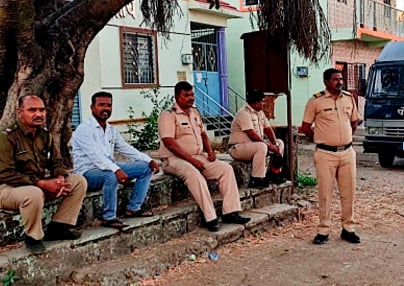 नसरापूर : निकालानंतर कासुर्डी गुमा, तेलवडी, वागजवाडी, पारवडी, कुरुंगवडी येथे तणावाचे वातावरण