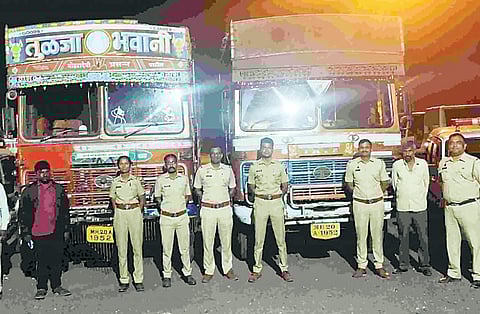 नेवासा : शासनाची फसवणूक; ट्रक मालकावर गुन्हा