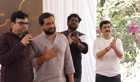 धर्मवीर चित्रपट