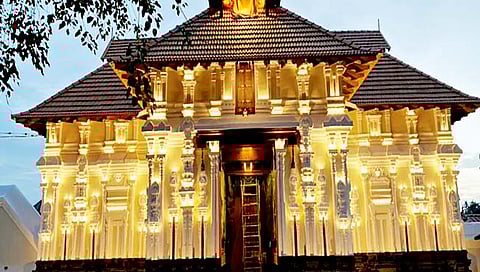 केरळमध्ये मंदिर आवारात बिगर हिंदूंना प्रवेश बंदी