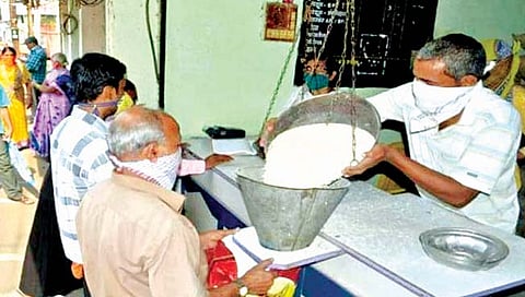 कोल्हापूर जिल्ह्यात आजपासून रेशनवर मोफत धान्य