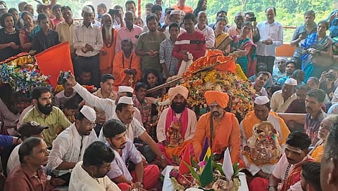 रत्नागिरी : सनई-चौघड्यांचे मंजूळ सुरात मार्लेश्वर-गिरिजादेवीचा विवाहसोहळा थाटामाटात