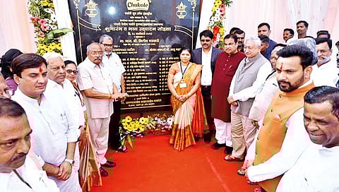 चकोते बेकरीमुळे कोल्हापुरी चव जगभरात पोहोचणार : नितीन गडकरी