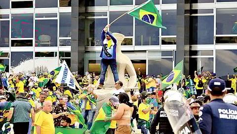 आंतरराष्ट्रीय : ब्राझीलमधील अराजक