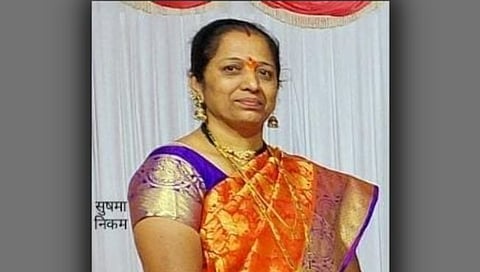 रत्नागिरी : दुचाकीवरून पडल्याने प्राथमिक शिक्षिकेचे निधन