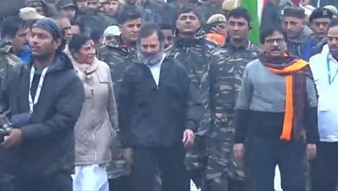 Sanjay Raut News : कॉंग्रेसशिवाय कोणतीही आघाडी पूर्ण होणार नाही- संजय राऊत