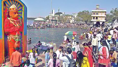 नाशिक गोदापात्र,www.pudhari.news